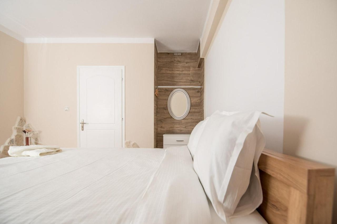 My Oneiro Apartments Janina Zewnętrze zdjęcie